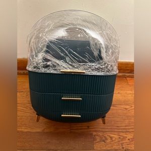 CANITORON Makeup Organizer, 3 Layers Large Capacity Cosmetic Storage.